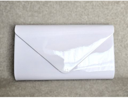 balta-lakuota-delnine-01-002-01b-brunka_lt