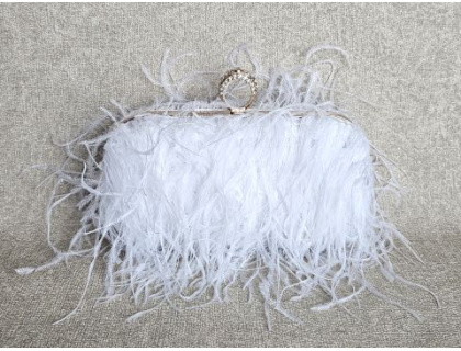 balta_delnine_su_plunksnomis_024-98-01_-_brunka_lt_1230294133