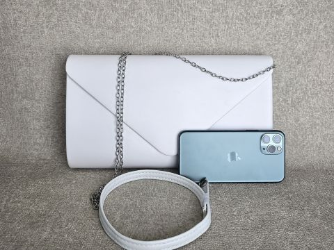 balta_delnine_024-006-03_-_brunka_lt