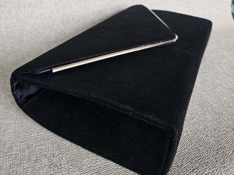 juoda-zomsine-delnine-voko-formos-02-brunka_lt